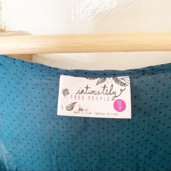 Free people Teal polka dots pattern & lace blouse - Picture 4 of 8